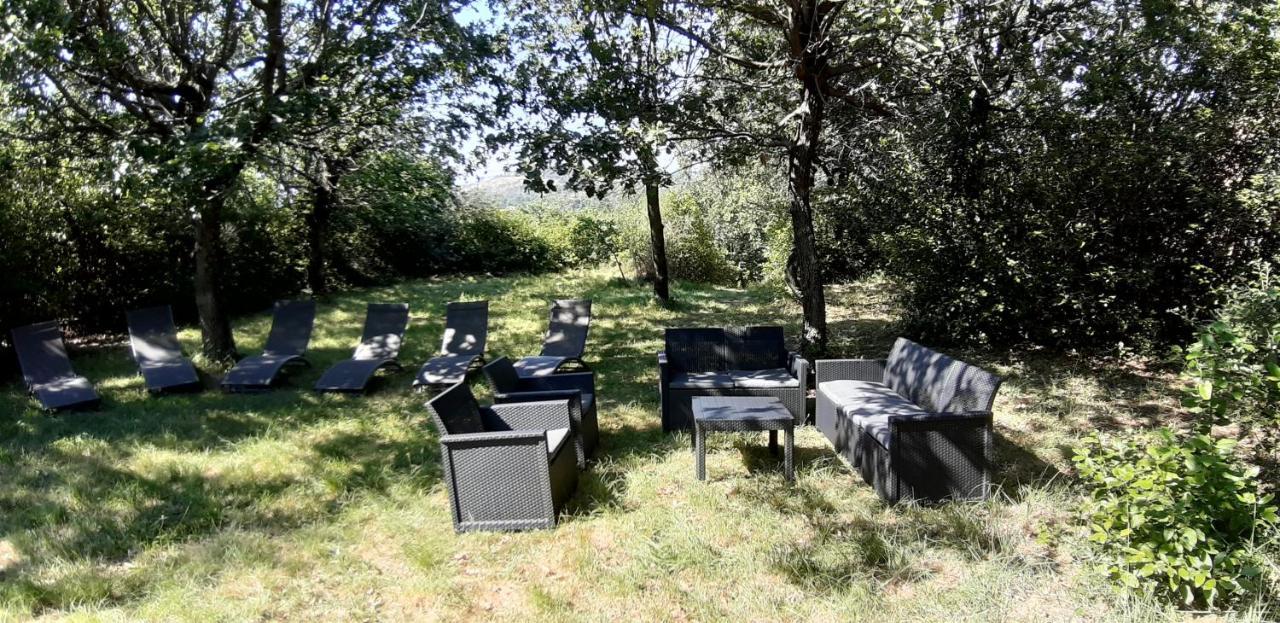 Les Lilas Des Chenes Piolenc Exterior photo